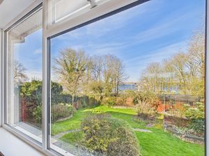 Photo 15- click for photo gallery